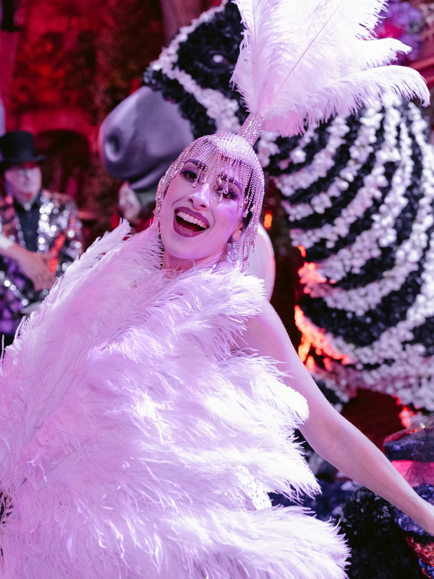 The Pre-Wedding Cirque de Couture — immagine 10